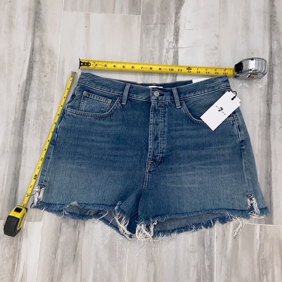 7 For All Mankind Easy Ruby Cut Off Short, 32x3, 15’ Length, NWT, $119 MSRP - Picture 8 of 13